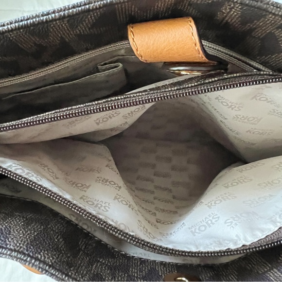 Michael Kors MK Signature PVC Hamilton Large Satchel Tote - Picture 11 of 15